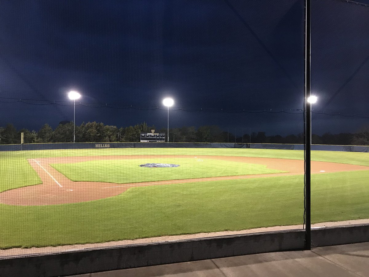 Stunning field work under the lights 🌟 Reposting this feature from @hsbaseballfields of Helias Catholic High School (Jefferson City, Missouri). #fieldexperts