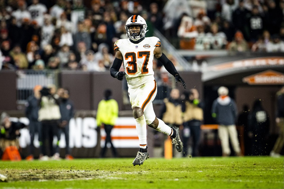 D’Anthony Bell (Hit-Man⚒) tweet media