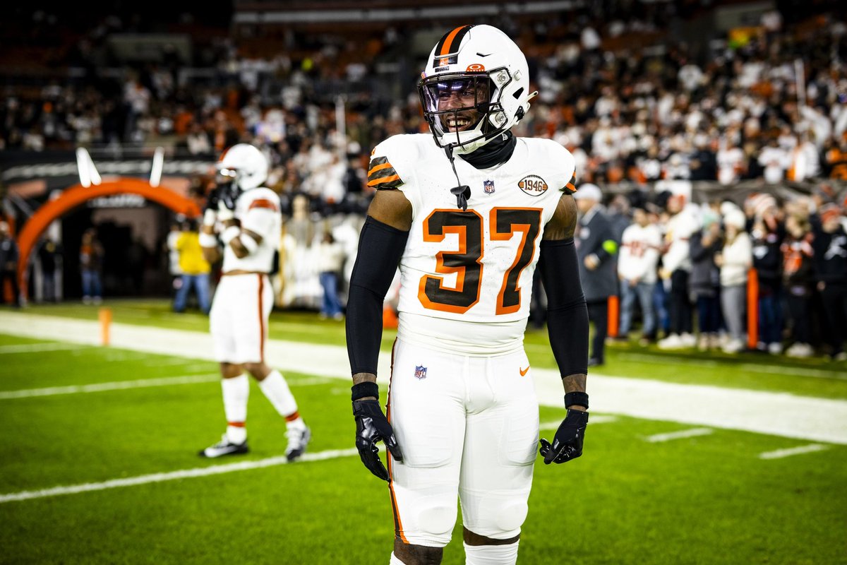 D’Anthony Bell (Hit-Man⚒) tweet media