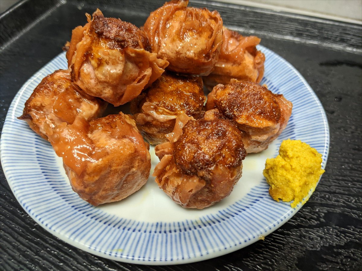★晩杯屋 おすすめメニュー★
大盛唐辛子しゅうまい　190円
揚げたての唐辛子しゅうまいはいかがですか？！
大盛で今ならお得ですよ～！！
ぜひご賞味くださいね♪
 #晩杯屋 #おすすめ #メニュー #しゅうまい #唐辛子 #揚げ物 #おつまみ #せんべろ #居酒屋 #大衆酒場 #立ち呑み