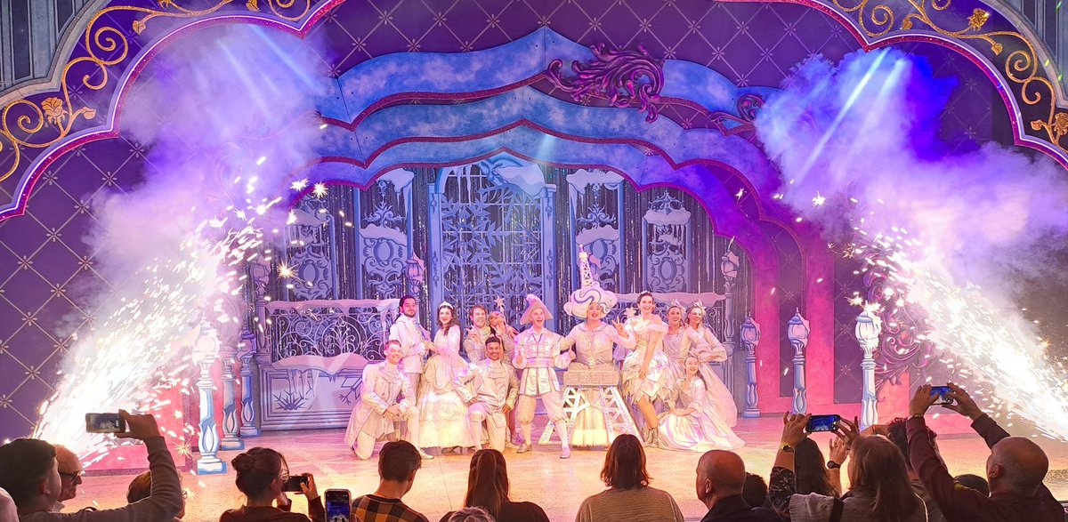 simon tipping tweet media