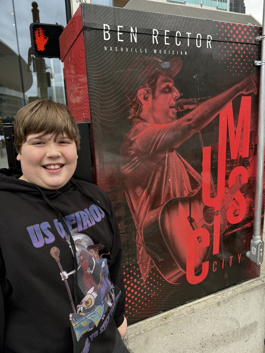 hlaclark's tweet photo. My 11 year old was really hoping for a @benrector sighting when we visited Nashville for a few days. He was thrilled he found this! https://t.co/r0iAC5AxeQ