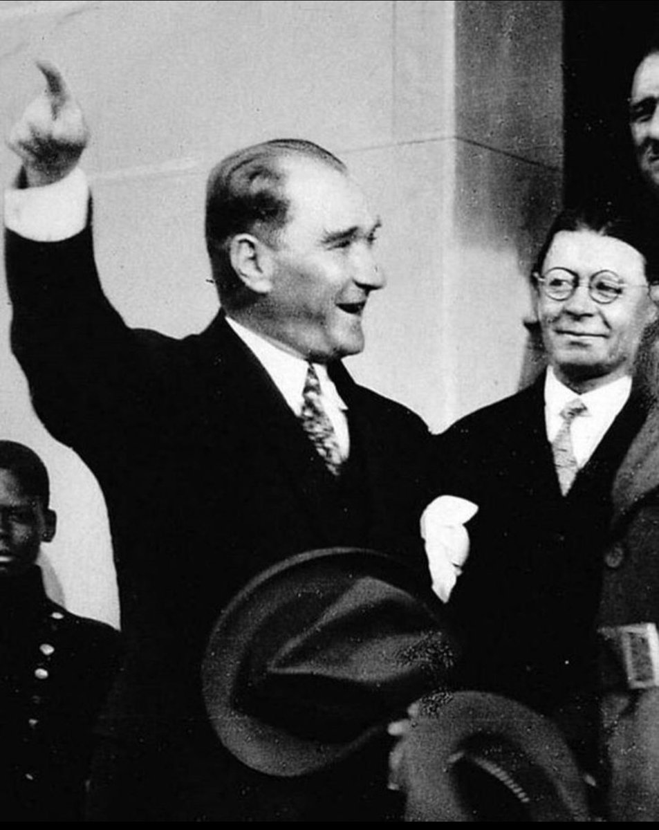 ❤️💛💙
#GSveFB 
#YurttaSulhCihandaSulh 
#NeMutluTürkümDiyene 
#Atamizindeyiz 
#Ataturk