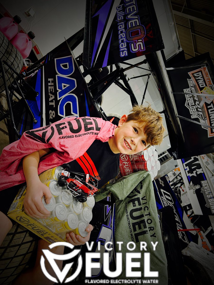 AckerMotorsport's tweet photo. ⭐️Give Away Alert⭐️
Thanks to our partners at @Drink_Victory we’re doing a GIVE AWAY! 

We’ll be giving away a CASE of Throttle Punch &amp;Lucky Lemon, VF T-Shirt and a 1:18 Die Cast replica of 2023 @cbnationals champ @Logan_Seavey  39 Car! 

Follow/RT tag a buddy who needs some VF! https://t.co/cw3Tne9i3R