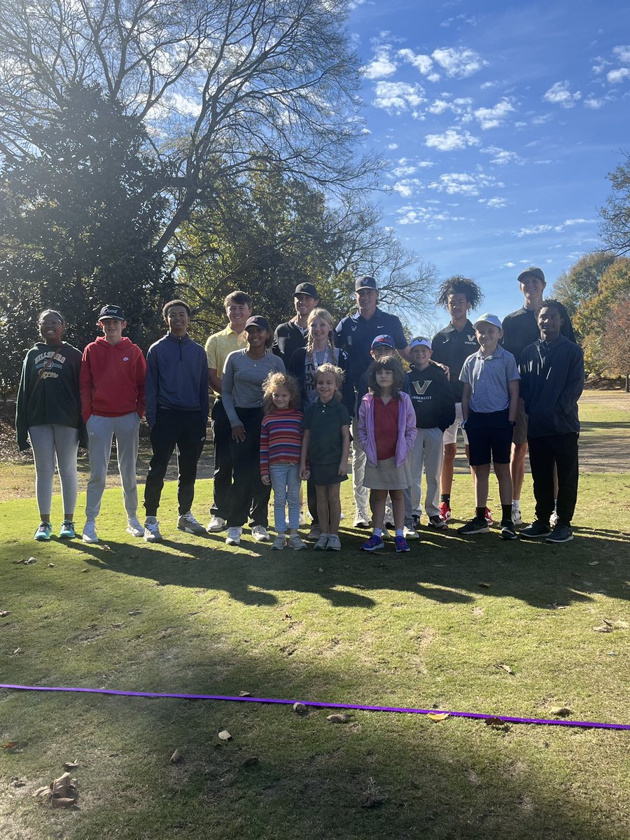 Happy Holidays! So thankful to help out the First Tee of Nashville this year. They are great people and fun to be around. Please help and support them during the giving season. #anchorimpact