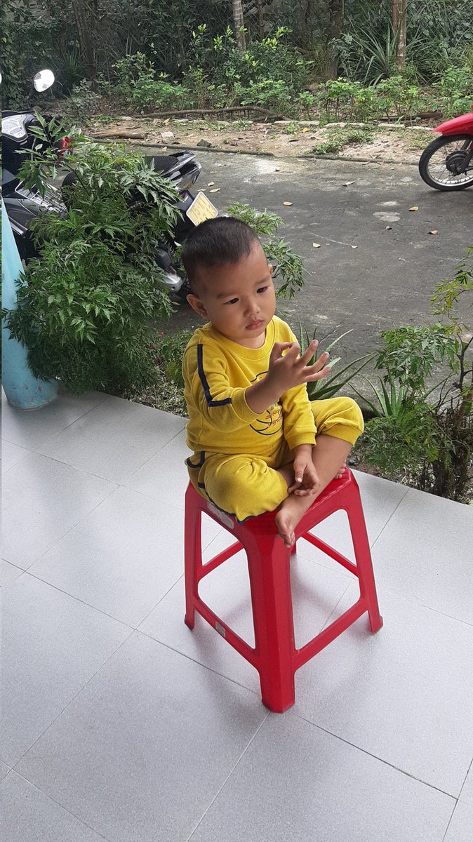 Vankumy's tweet photo. GM CẢ NHÀ.
Vậy là chúng ta còn 1 ngày t7 cuối cùng của năm 2024, chúc mn có kỳ nghĩ lễ an toàn, vui vẻ và hạnh phúc bên người thân.
Ngồi đếm ngày đến tết mà buồn quá mn ạ https://t.co/MFETmhJN9D