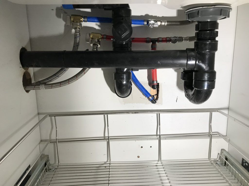 DrainStream's tweet image. Cheers to new beginnings &amp;amp; perfect drains! 🥳 Drain Stream’s latest Hamilton project is a sign of a clog-free 2024!

Happy New Year from our crew to your home. 🎆🛠️ Need expert plumbing? Call 647-557-2858! #NewYearNewPipes #HamiltonPlumbing #DrainStream