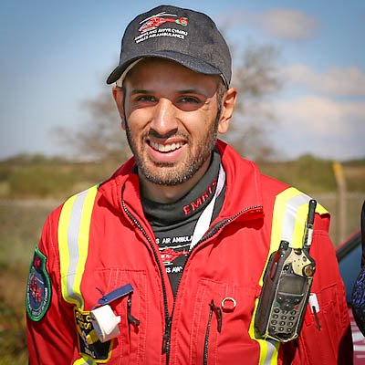 EmrtsWales's tweet photo. New Year's Honour for former Morriston ED consultant and driving force behind 'flying medics' https://t.co/MmIgQByevw https://t.co/mgwBkrK76H