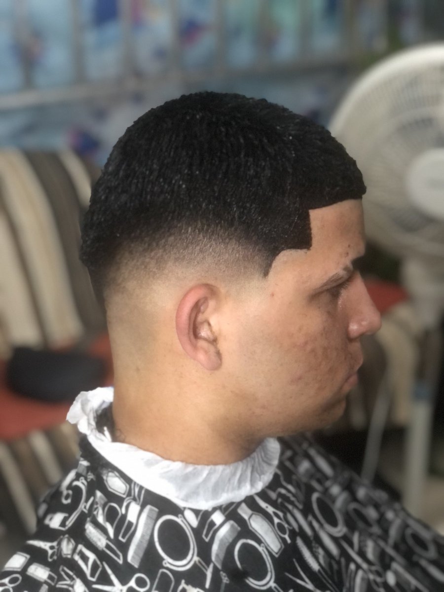 Wcducorte's tweet photo. Pega essa pigmentação 
Pra quem não sabe só do rebu em frente a 45 pra que não conhece o trabalho só entrar no meu perfil pra conhecer 💈📏😇🙏🏻 gratos a todos que compartilhar https://t.co/O1dfoZvdX8
