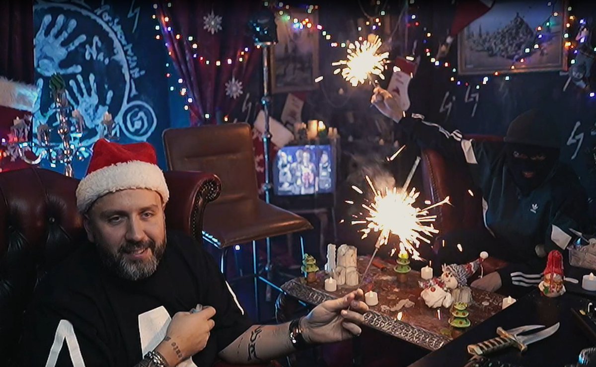 LogicaISoIution's tweet image. Hey @bstategames all of our issues aside - this patch has to be, by far, the best patch you guys have released in a long time. 

The armor system, BTR, Lightkeeper Services (excited for somebody to get clips of them in action), Ground Zero, new quests, vaulting, new recoil...…