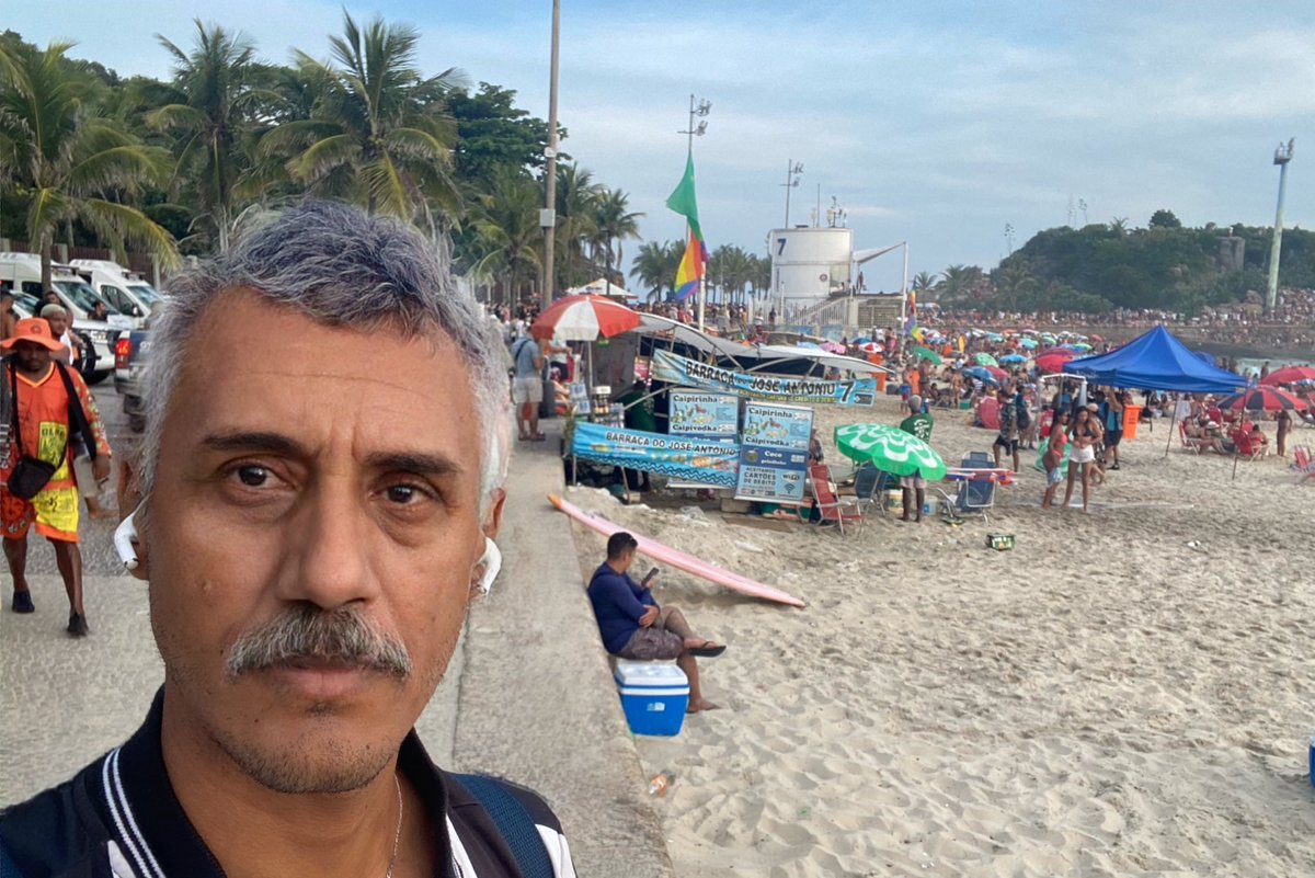 oprofessorp's tweet image. Posto 7 - Ipanema

Nem chego perto disso.

Maior concentração de perigo e maconha por metro quadrado do Rio de Janeiro.

Só frequenta quem não tem amor à vida.