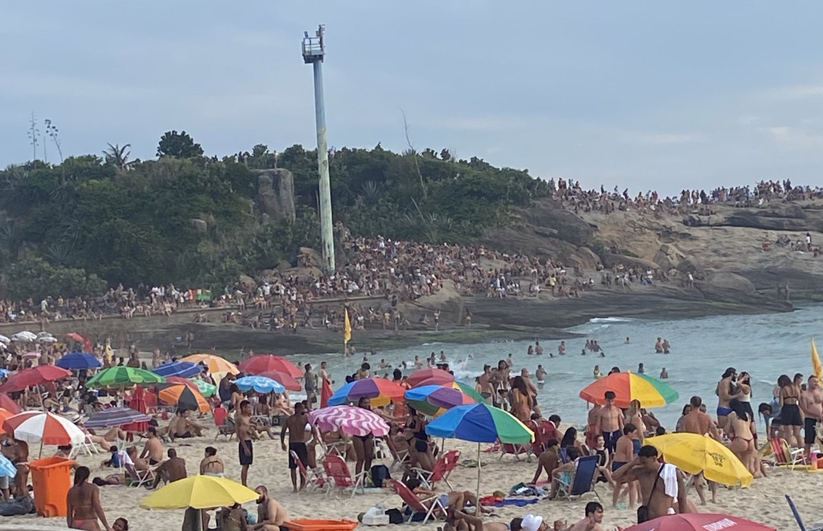oprofessorp's tweet image. Posto 7 - Ipanema

Nem chego perto disso.

Maior concentração de perigo e maconha por metro quadrado do Rio de Janeiro.

Só frequenta quem não tem amor à vida.