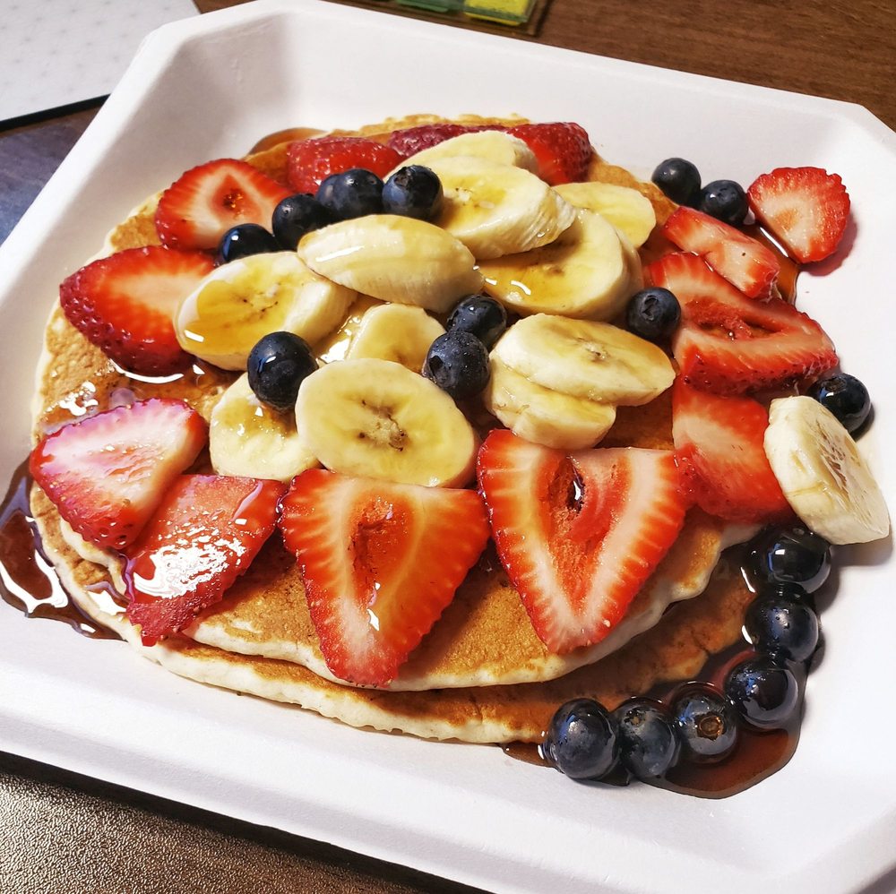 Indulge in a delicious stack of fluffy pancakes, topped with fresh fruits! 🥞

#avb #agouravillagebakery #villagebakery #agourahills #artisanpastry #pastryshop #pastrylover #frenchpastries #supportlocal #LosAngelesfood #LosAngeleseats