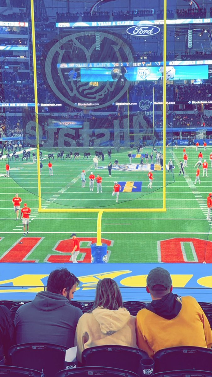 Dobman13's tweet photo. #GoBucks #CottonBowl https://t.co/CBJCyU1i58