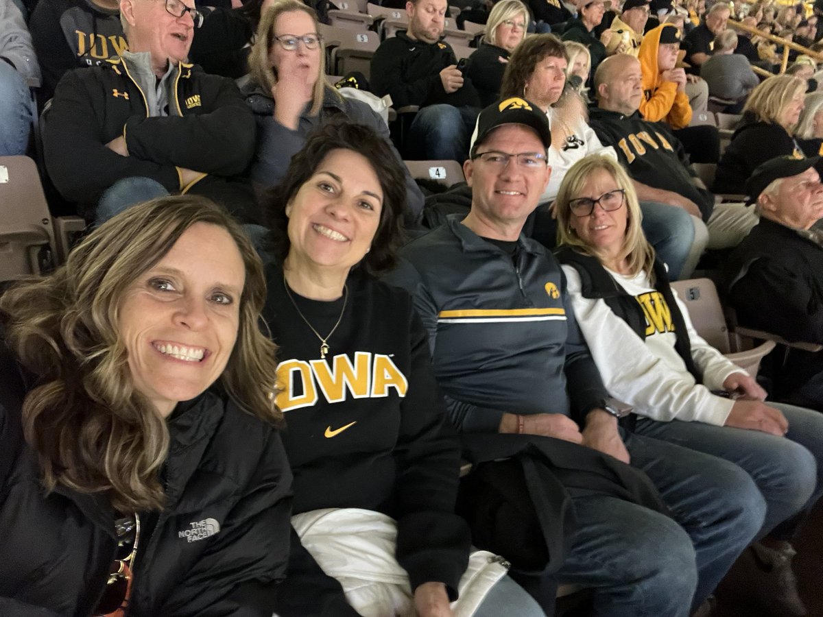 Kelly Gallagher tweet media