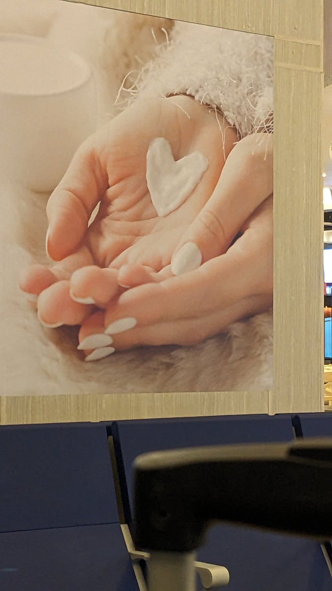 kickpiss's tweet photo. this lotion ad is what would happen if you gave drake a handjob https://t.co/H8LFvViUfE