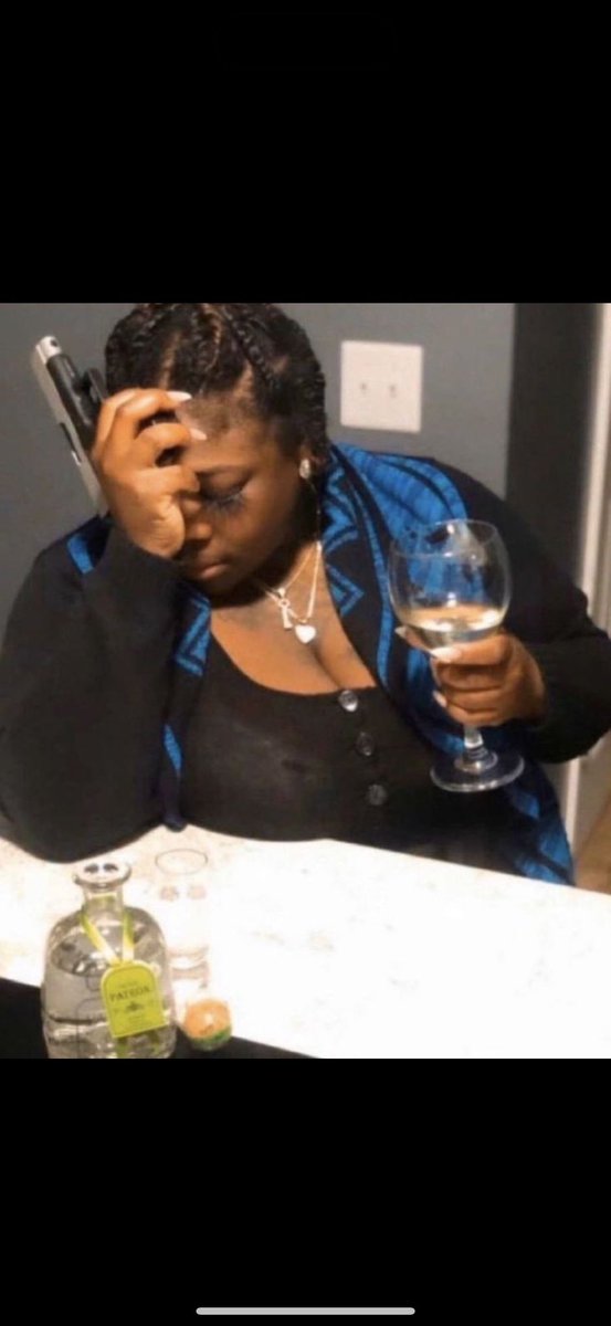 amira 🦉 tweet media