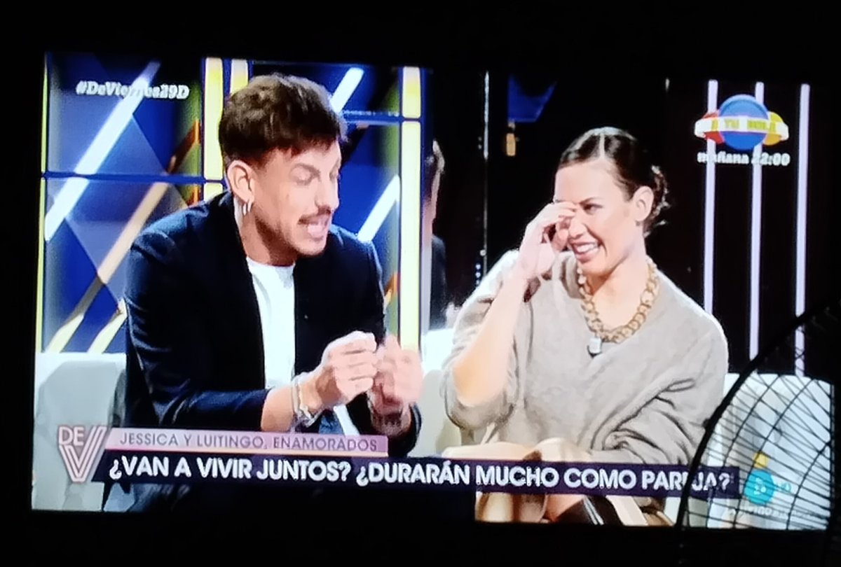 EstefaniaRG04's tweet image. Pues me encantan no lo puedo negar ojalá y les vaya muy bien juntos , 🥰siempre me gustó más está pareja que la de Pilar Llori 💯 #DeViernes29D #deviernes #telecinco #GHVIPDebateFinal