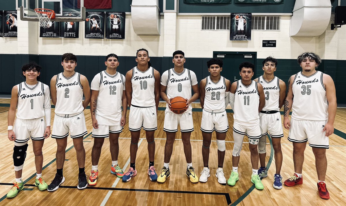 Greyhounds finish off 2023 with a big win over Nordheim, 94-54. Jordan Villalobos had another career game, with 54 points! The boys are finding their rhythm and playing some great basketball. #DMGB
<a href="/JoeRiojas11/">Joe Riojas</a> <a href="/LarissaLiska/">Larissa Liska</a> <a href="/CallerSports/">Caller Sports</a>