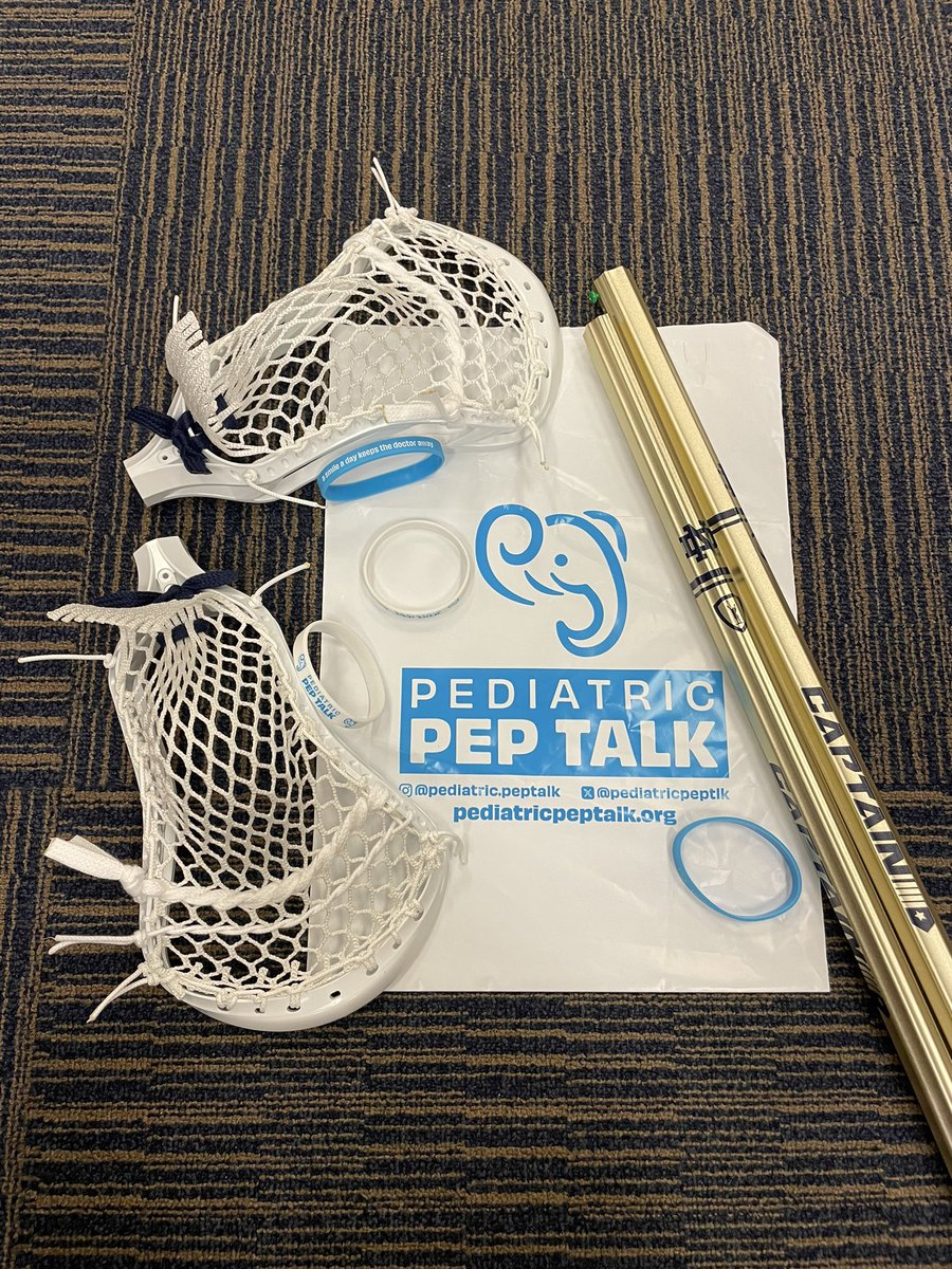 Santa delivered lots of smiles &amp; gifts to our teammates this holiday season!🎅🏻🎄

Help Santa deliver more smiles through the link in our bio! 👀🎁