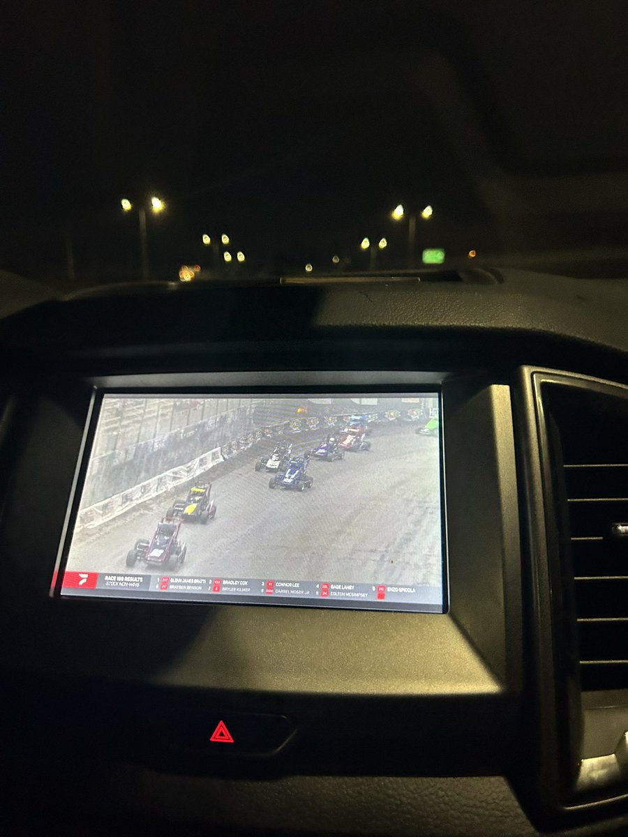 Mandi Miller tweet media