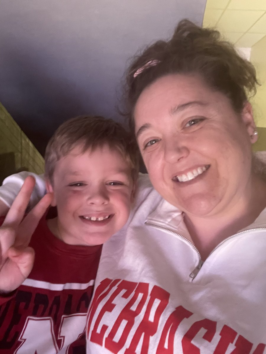 jjstauss's tweet photo. Watchin’ some #Husker hoops! https://t.co/SCV3lN4UXW