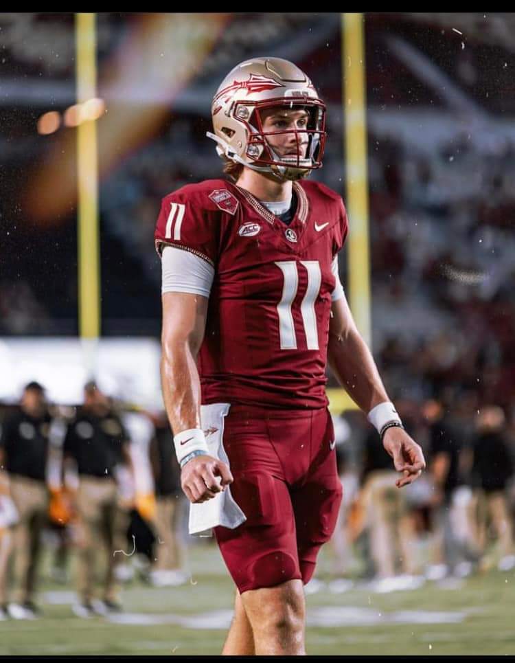 CFBHome's tweet photo. RT if your team could beat undefeated Florida State tomorrow night. (this should not get hardly ANY RT's) https://t.co/tD3eiYFkfJ