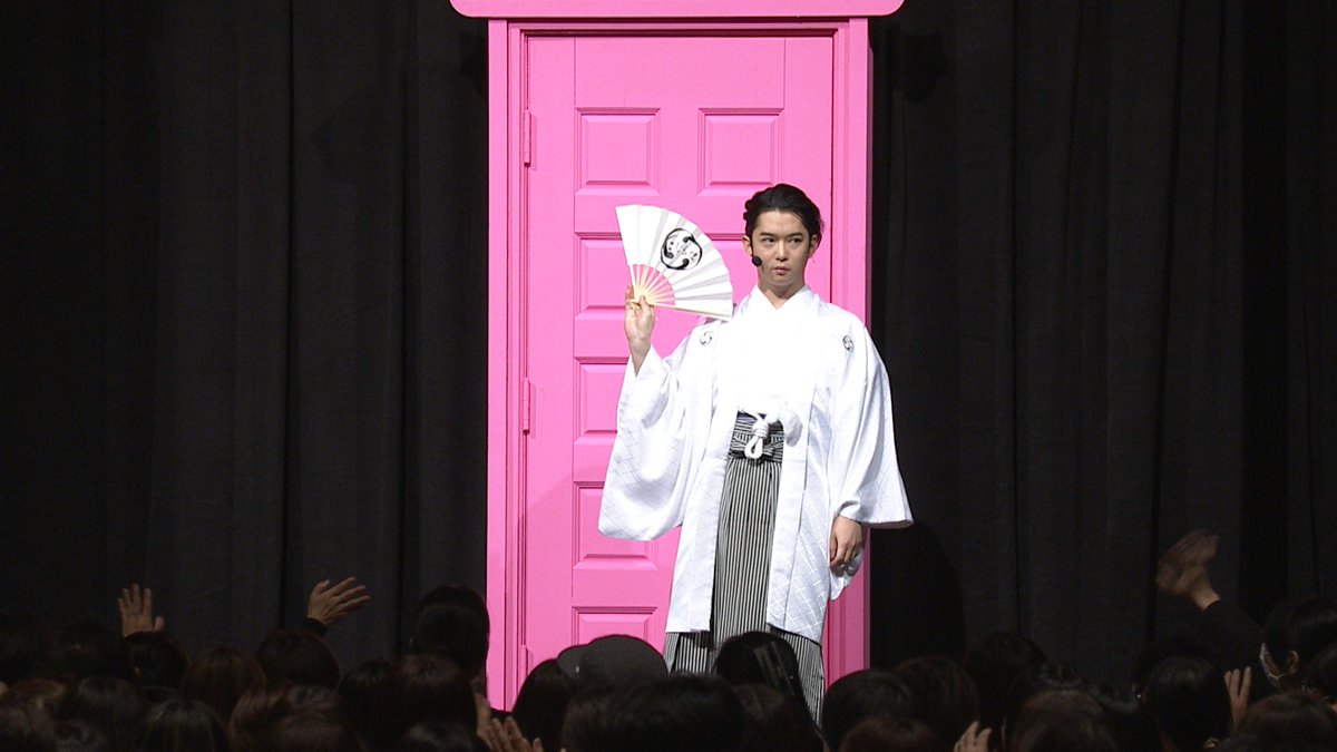 fujitv's tweet photo. 『#久保みねヒャダあけましてこじらせナイト寿SP』
1日(月)午前3時30分から放送📺※日曜深夜

＼放送開始から11周年突入‼️／

元日の早朝から日本一早い
こじらせトークをお届け🎍

今年も親友同士の千葉雄大&amp;ヒャダインが
台湾で男子旅を実施✨

お楽しみに～‼️

@kojirase_STAFF https://t.co/QZzmcFs6OQ