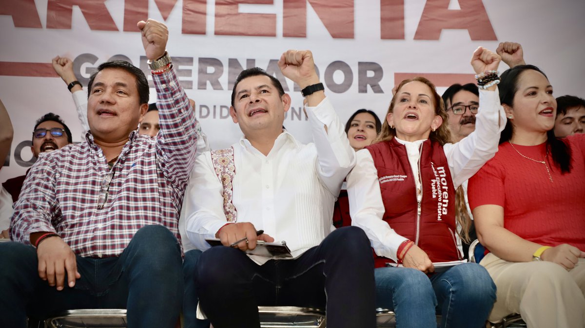 juliomiguelhg's tweet photo. En Izúcar de Matamoros, también hay un equipo fuerte y comprometido, que respalda a nuestro precandidato único a Gobernador @armentapuebla_. 

¡Vamos a consolidar el segundo piso de la transformación! https://t.co/q4224IXy4y
