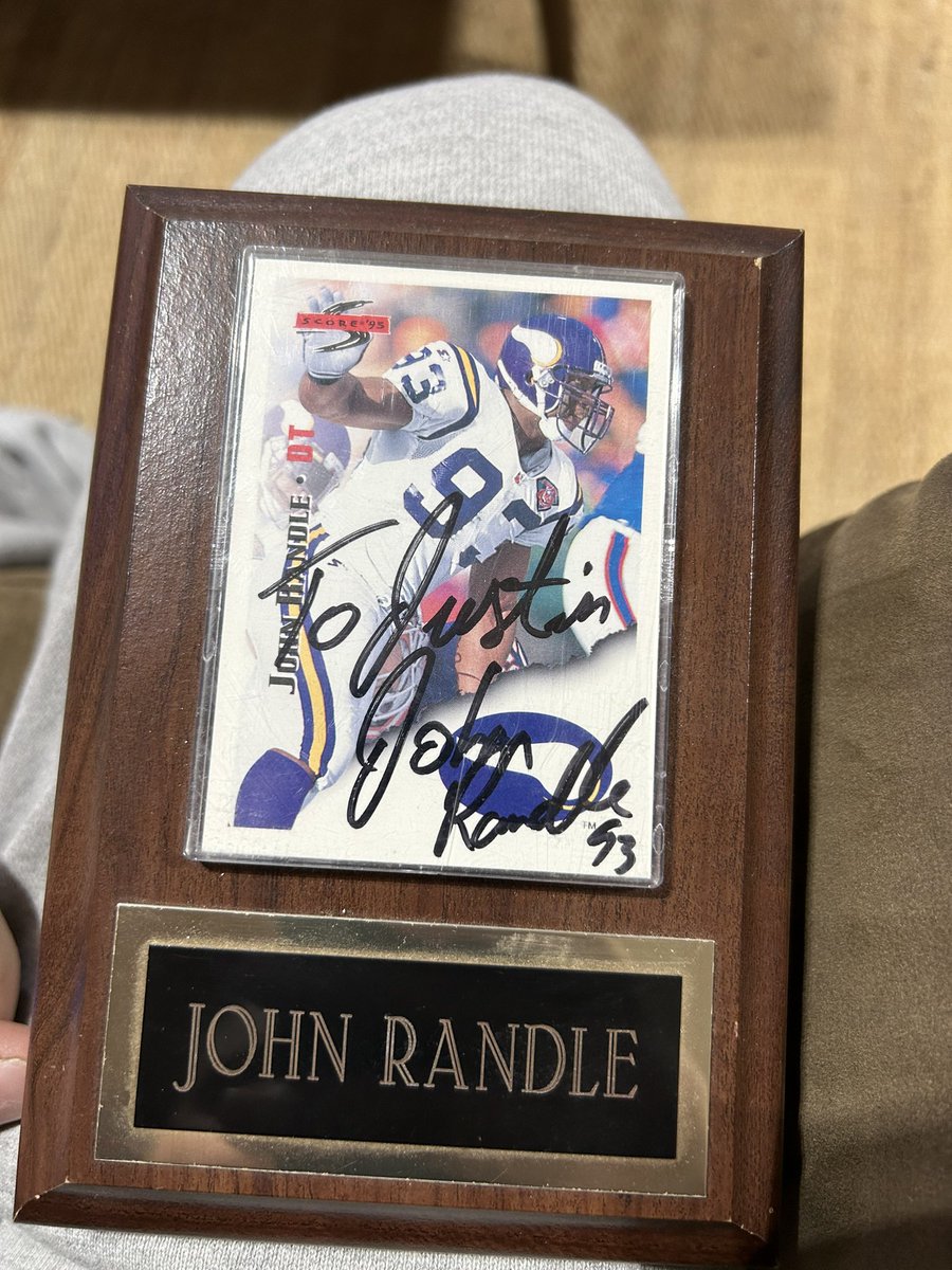 bowlandfun's tweet photo. Got this from my Uncle Jim for Christmas in 1998… still my favorite Viking of all time! @johnnyrandle93 https://t.co/TLwE69SWA8