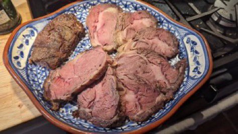 Av__Sebastian's tweet photo. First time making dry brined prime rib, been a nervous wreck all day cause it definitely looks like a desiccated train wreck through most of the process... I think I pulled it off... Calidrew KevinSchmidy CardanoChefPool https://t.co/SgbxEpua45