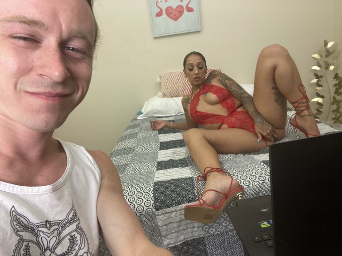 Awesome time shooting with @Stefania_Mafra 🍑🔥 https://t.co/TQveFoY54o<a class="tags" href="/tag/stefania_mafra">@stefania_mafra</a><a href="/tag/godawgs"class="tags"><span>#godawgs</span></a>