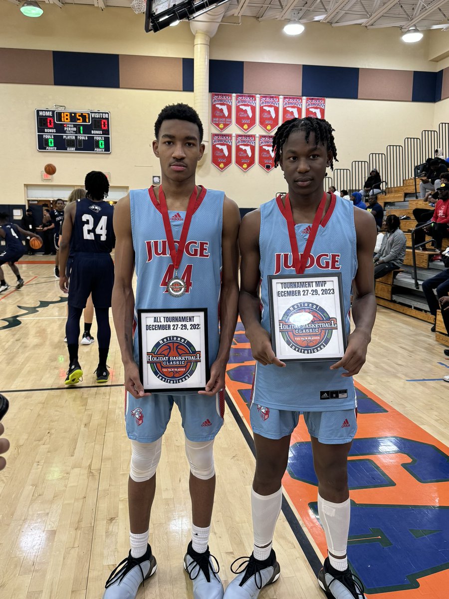 fjhoops tweet media