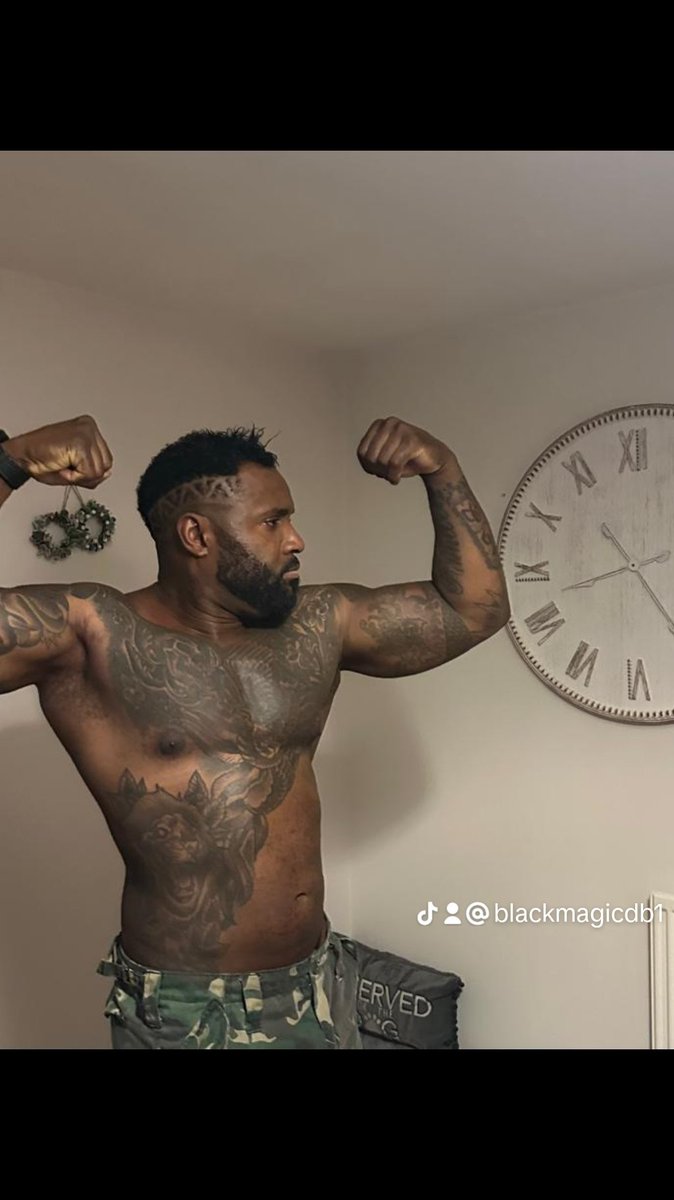 blackmagicdb1's tweet photo. Muscle power 💪🏾💪🏾 https://t.co/HSf4sUn2Qo