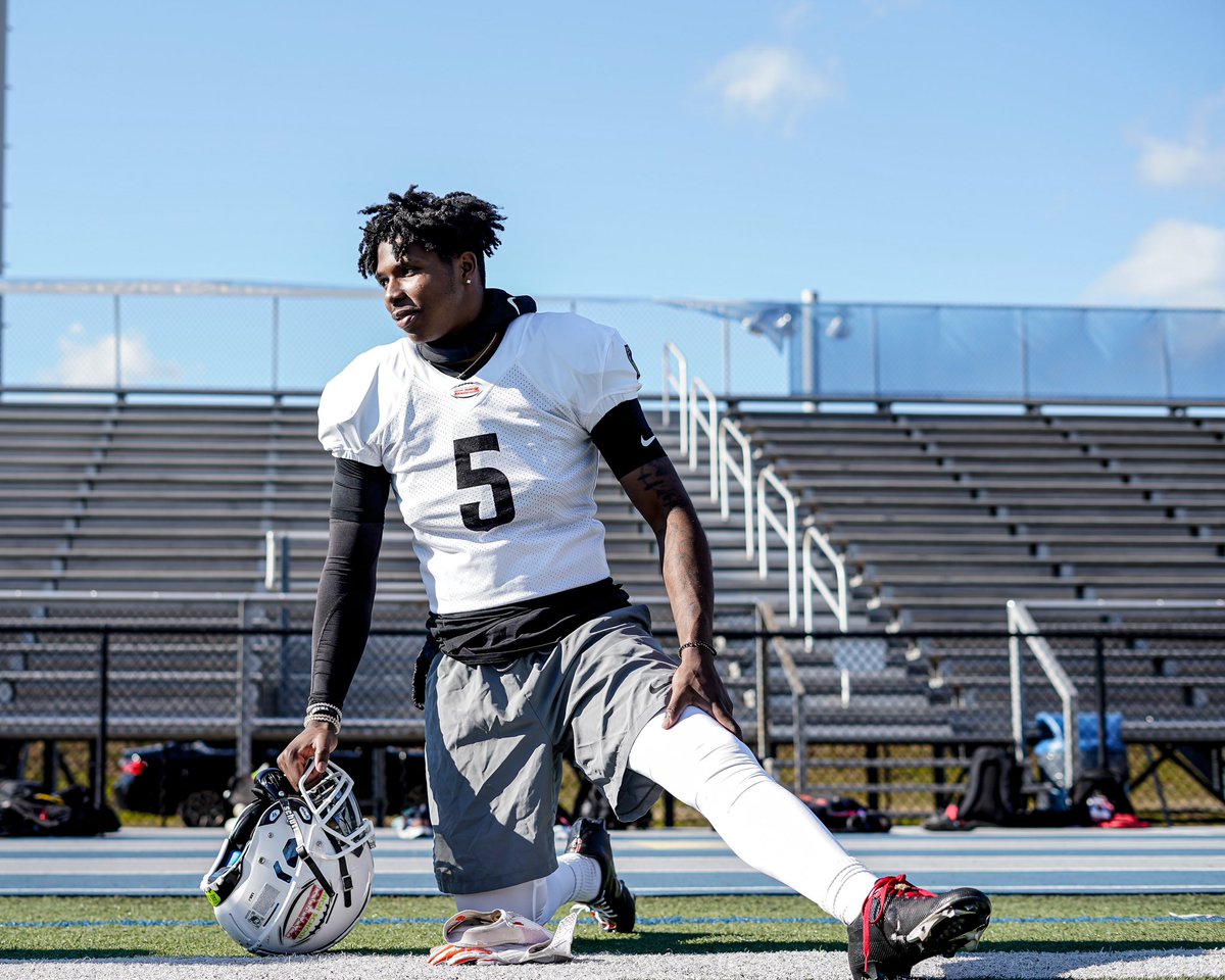 Superbflicks tweet media