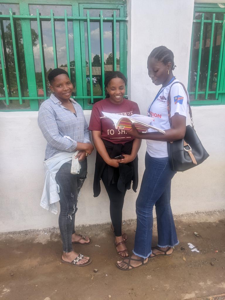 MoniqueNeema's tweet photo. L'observation électorale en RDC :les élections n'ont pas été transparentes vu beaucoup des défaillances et contraintes observées au bureau de vote @election,@gnwp_gnwp ,@cenirdc ,@ywl_bangladesh https://t.co/9qpz5z26Wl