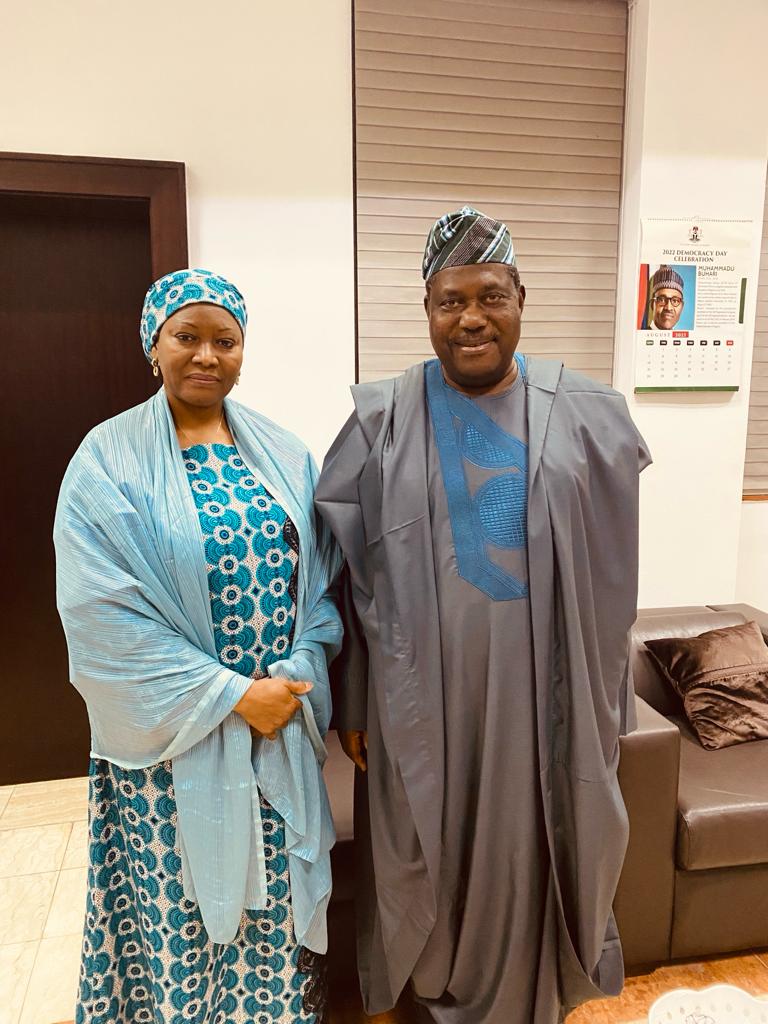 apc_france's tweet photo. 🎉✨ Happy Birthday, George Akume! 🎂🥳

The APC France Chapter chair-lady Honorable Haj. Aminat Suzuki @amionaszk and the executives extend warm wishes to a distinguished leader, Senator Dr. George Akume @GeorgeAkum , on his special day! https://t.co/yaYO1SA2sG