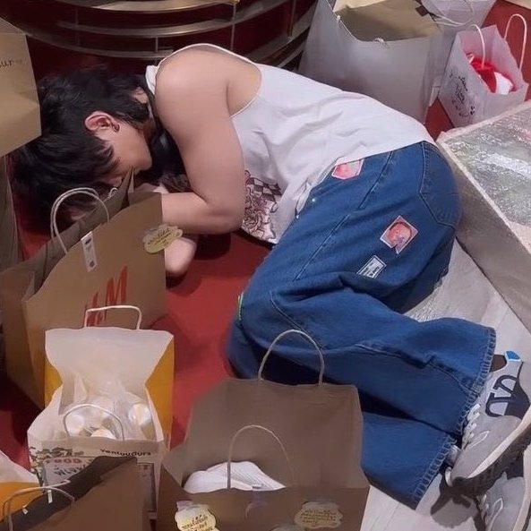 ป้าแอ๋วหัวใจบีซัม🤍🖤 tweet media