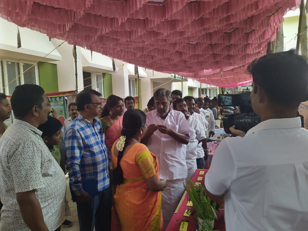 airnews_puduvai's tweet image. Agriculture Minister Shri C.Jeyakumar has participated as Chief Guest in the 7th National Siddha Day celebrations organised by Government AYUSH Hospital, Villianur at hospital premises. Opposition Leader Shri. R.Siva has presided over the program. #ayush #siddha @DrTamilisaiGuv