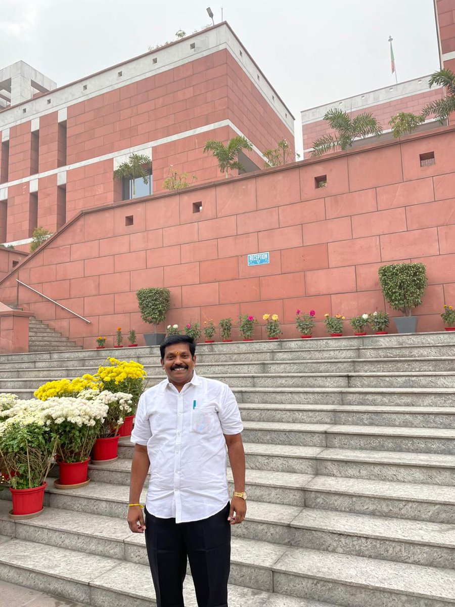 டெல்லி பாஜக தலைமை அலுவலகத்தில்.
#BJP4IND <a href="/BJP4TamilNadu/">BJP Tamilnadu</a> <a href="/apmbjp/">A.P. Muruganandam முருகானந்தம் 🇮🇳</a>