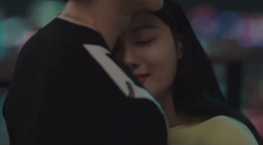 Really fond of how Guwon is so gentle &amp; soft with his wife.

The way he tucks her in the bed &amp; holding her hand, admiring her beauty the first thing in the morning, taking off her shoes for her, making her dance on his feet, he treats her like the princess she is #MyDemon