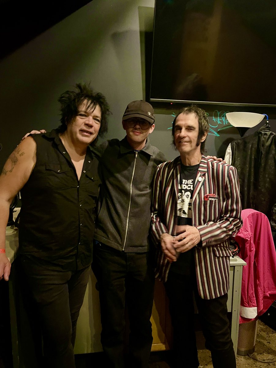 mikejskill's tweet photo. Backstage, downstairs in the greenroom at @StAndrewsHall Oct. 2023 with #rickyRat of #TheTrashbrats #JarrettKoral of #Jetplasticrecordings  #BradElvis #MikeSkill of #Theromantics https://t.co/Y6Ux8hINXC
