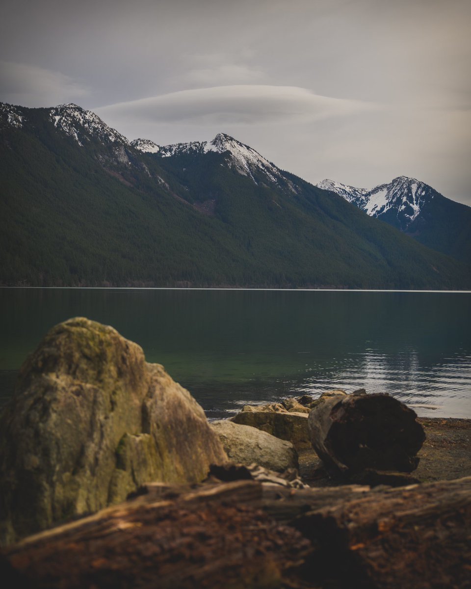 infinitegrids1's tweet image. A hat tip to this beautiful lake on an amazing day ! #infinitegrids #chilliwack #imagesofcanada @ImagesofCA @walkingaroundca #BritishColumbia #bc #canada
