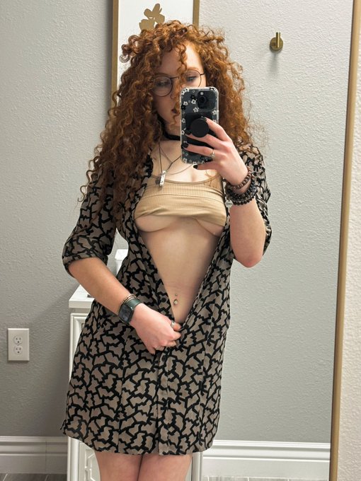 Happy Friday 😎 what are you looking forward to in 2024? https://t.co/lotMWgdb8F