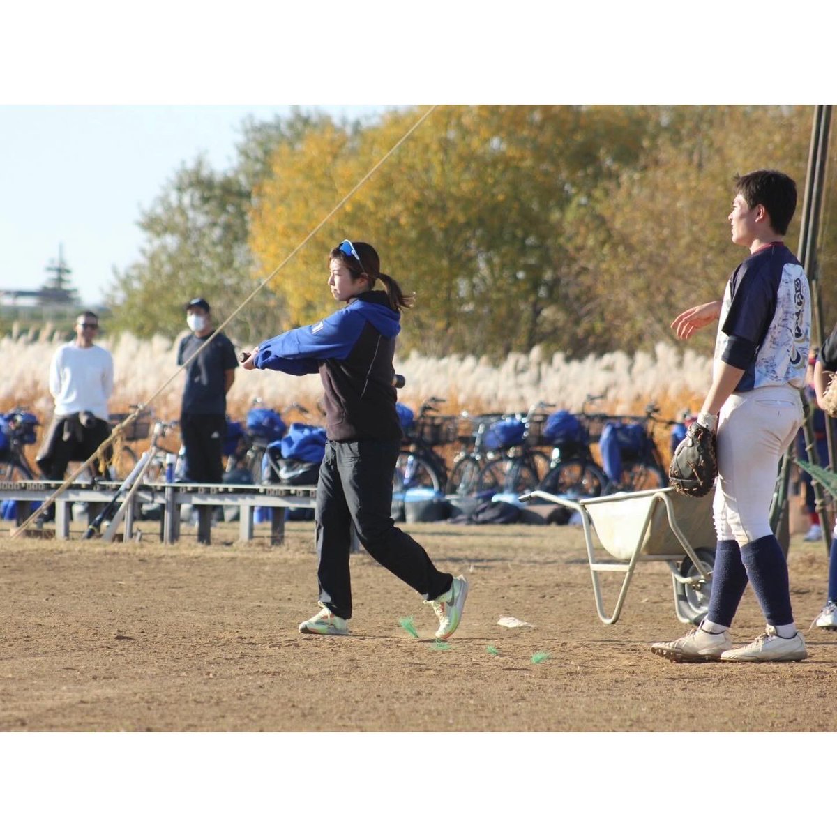 edgawaboys's tweet photo. 皆様、こんにちは！
12月10日、江戸川ボーイズグランドにて
小学校6年生を対象とした練習体験会が行われました⚾️
今回も沢山の選手が参加してくれました🙇🏻‍♀️✨
私も久しぶりにノックなど練習会の
お手伝いをさせて頂きました🙌🏻 https://t.co/Rng0n8ae7h