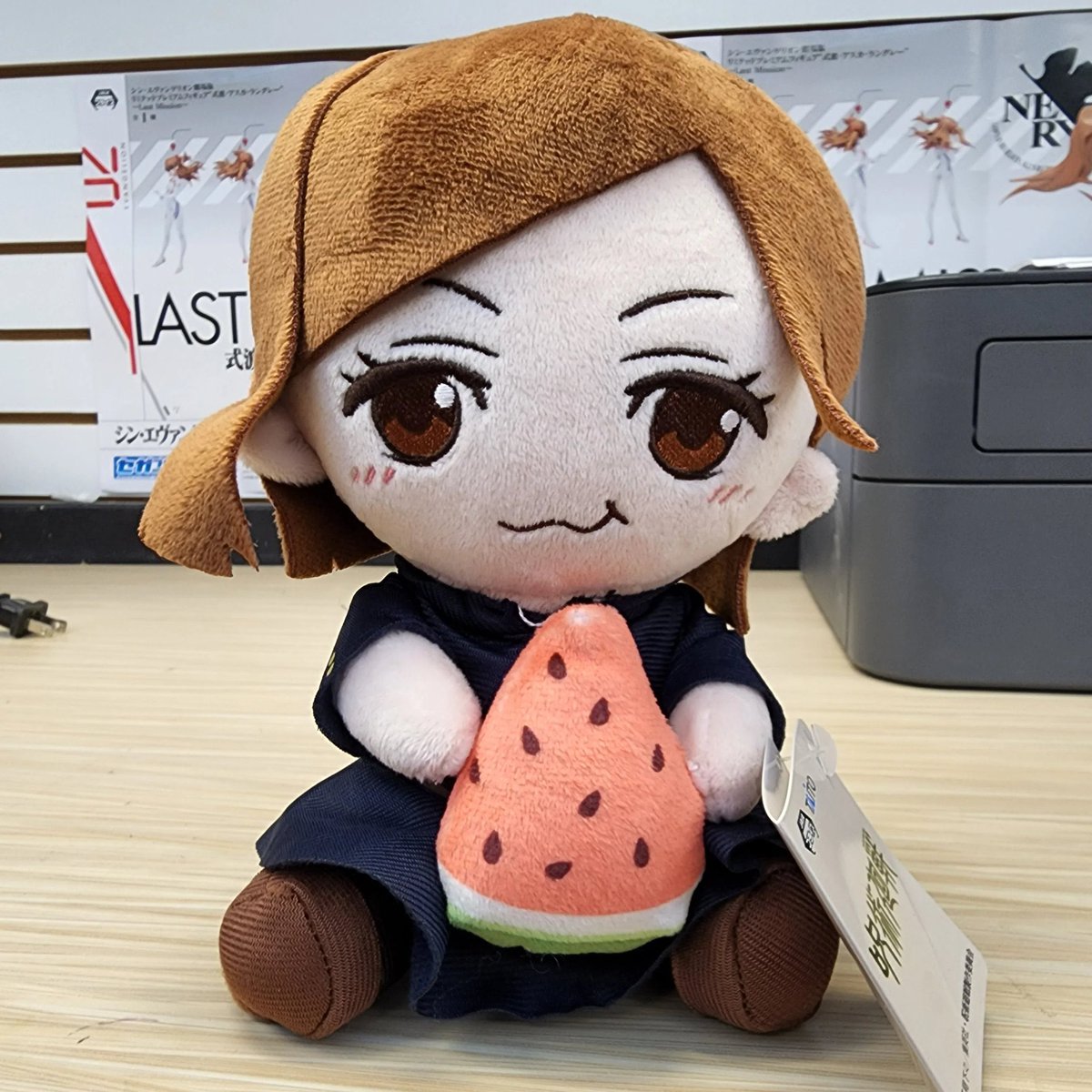 TheSashaExpress's tweet image. My mom asked if the dishes were washed. I said โNobara plushie eating watermelonโ
She beat my ass, she knew they werenโt washed