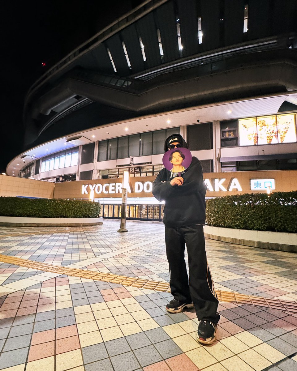 左 ザ・ハイライトin DOME

右 ChapterⅡ in DOME

うん。1年で落ち着いたオタクになれた。