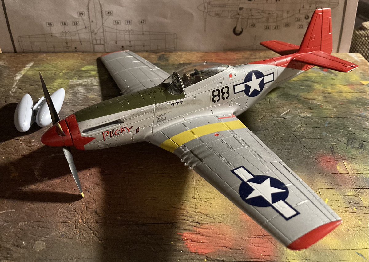 Working on my 1/48 P-51D more. Almost finished. Just gotta glue on a few more parts
