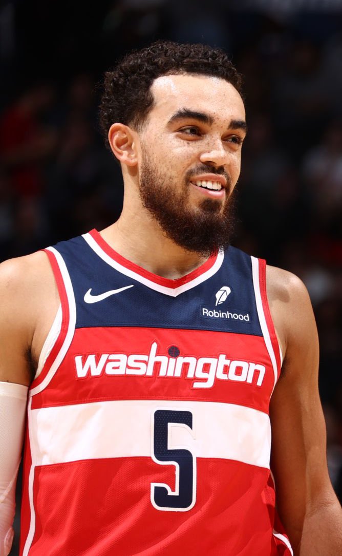TheDunkCentral's tweet photo. The Wizards are open to trading Tyus Jones, per @AmicoHoops 

(Via https://t.co/b0Bgy6du9o) https://t.co/lo1frs65bR