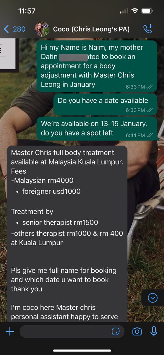 NaimNawrouz's tweet photo. Susah betul nak booking dengan PA Master Chris Leong ni ya. Dah lah kerek nak mampos. Harini hari ke 10 aku mesej &amp; dia masih tak confirm kan lagi appointment aku. Lepastu reply pukul 1-2 pagi. Awal2 kata fees RM4000 lepastu bila nak booking RM5500. Bila tanya kena tengking. https://t.co/7JP0bpLA25